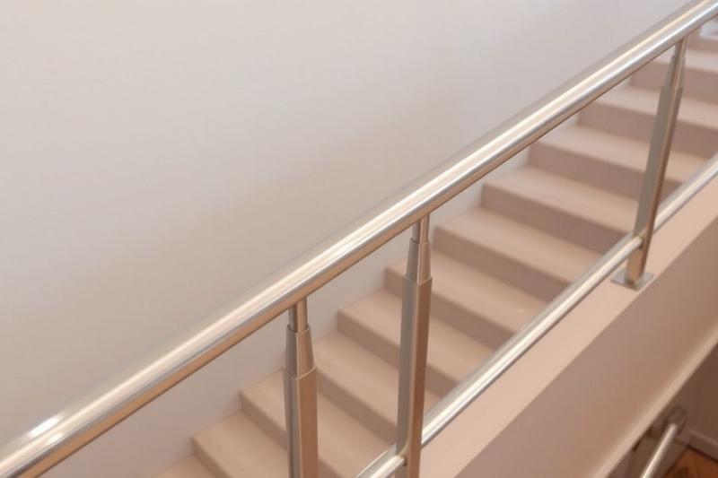 Corrimão de Escada de Aço Inox: Muito Estilo para Seu Espaço