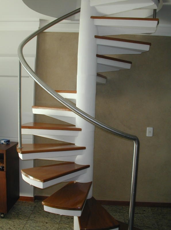 Comprar Escada de Aço Inox Caracol Barra de São Francisco - Escada em Aço Corten